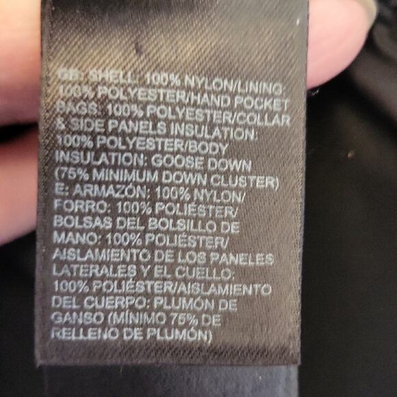 The North Face Women's Black Puffer Jacket Size M - Picture 10 of 14